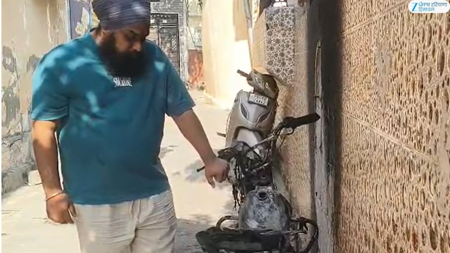 ਪੰਜਾਬ ਵਿੱਚ ਸੋਸ਼ਲ ਮੀਡੀਆ ਇਨਫੂਲੈਂਸਰ ਨੂੰ ਮਿਲੀ ਧਮਕੀ; ਐਕਟਿਵਾ ਸਾੜੀ