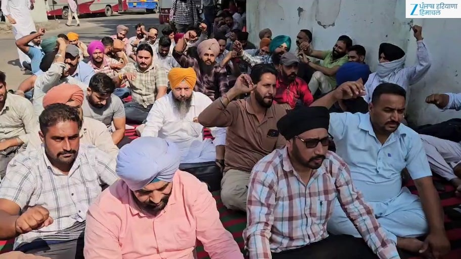 ਲੁਧਿਆਣਾ ਵਿੱਚ ਪਨਬਸ ਕਰਮਚਾਰੀਆਂ ਨੇ ਅਣਮਿੱਥੇ ਸਮੇਂ ਲਈ ਹੜਤਾਲ ਦੀ ਧਮਕੀ ਦਿੱਤੀ, ਬੱਸ ਰੂਟ ਹੋ ਸਕਦੇ ਹਨ ਬੰਦ