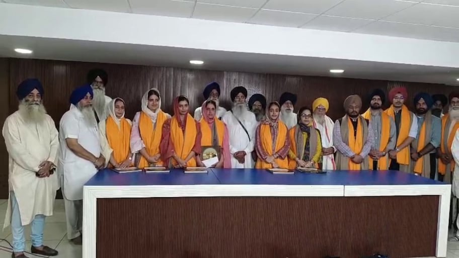 ਯੂਪੀਐੱਸਸੀ ਪਾਸ ਕਰਨ ਵਾਲੇ 11 ਸਿੱਖ ਵਿਦਿਆਰਥੀਆਂ ਦਾ SGPC ਵੱਲੋਂ ਵਿਸ਼ੇਸ਼ ਸਨਮਾਨ