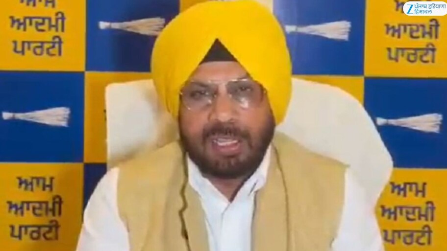 ਕੈਬਨਿਟ ਮੰਤਰੀ ਹਰਭਜਨ ਸਿੰਘ ਈਟੀਓ ਨੇ ਭਾਜਪਾ ਨੂੰ "ਵੋਟ ਚੋਰ ਪਾਰਟੀ" ਤੇ ਅਕਾਲੀ ਦਲ ਨੂੰ "ਬੇਅਦਬੀ ਪਾਰਟੀ" ਕਰਾਰ ਦਿੱਤਾ