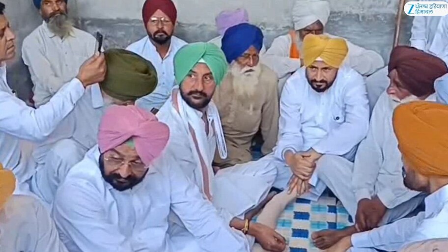 ਸਾਬਕਾ ਮੁੱਖ ਮੰਤਰੀ ਚਰਨਜੀਤ ਸਿੰਘ ਚੰਨੀ ਨੌਜਵਾਨ ਦੀ ਮੌਤ ਮਗਰੋਂ ਮਾਨਸਾ ਦੇ ਭੰਮੇ ਕਲਾਂ ਵਿੱਚ ਪੁੱਜੇ